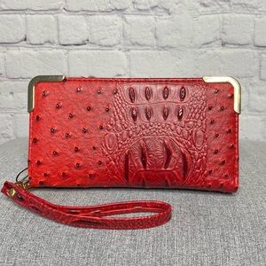 🆕‼️Red Alligator Style Wristlet Wallet